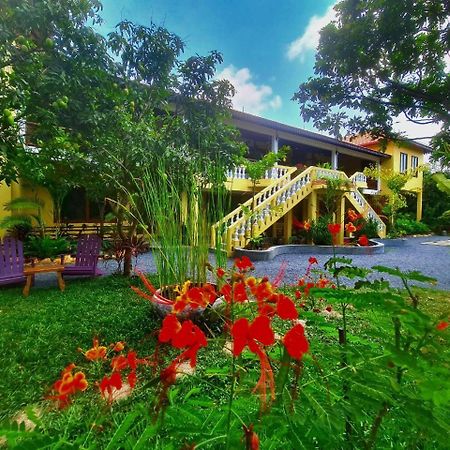Villa Romduol Kampot Exterior photo
