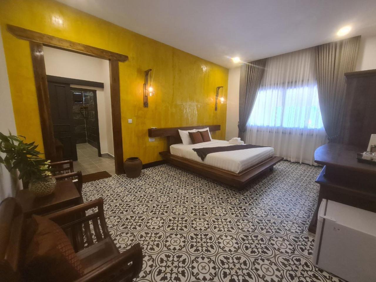 Villa Romduol Kampot Exterior photo